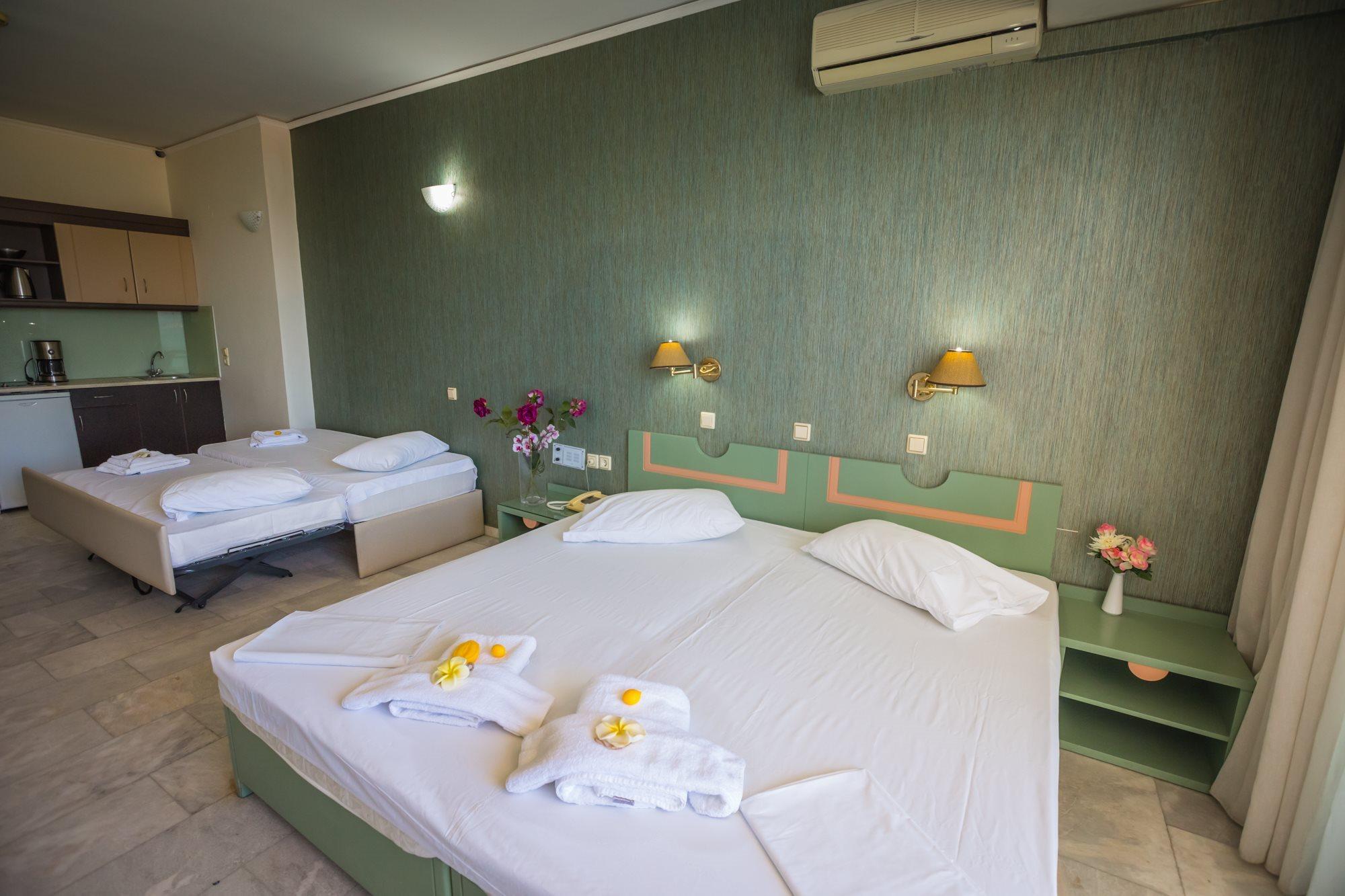 Aparthotel Theo