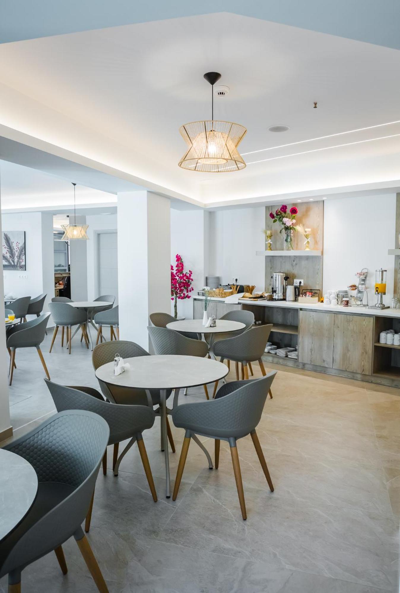 Aparthotel Theo Rethimnon