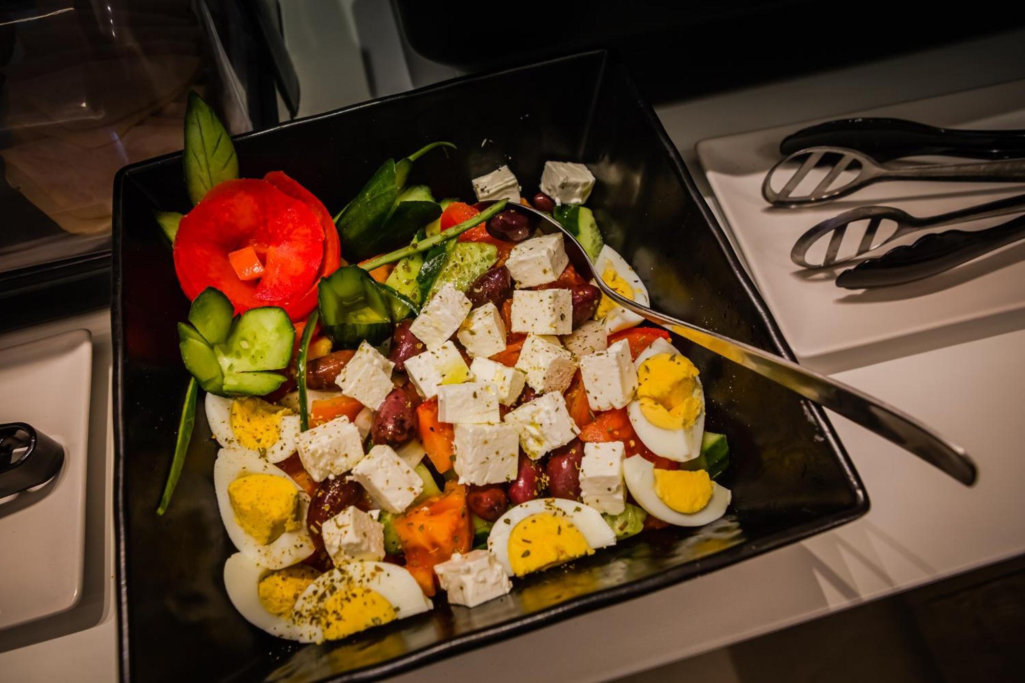 Theo Aparthotel 3*